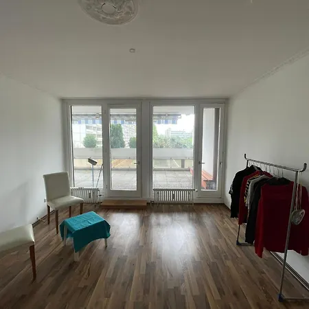 110m2 - 4 Oktoberfest ميونيخ